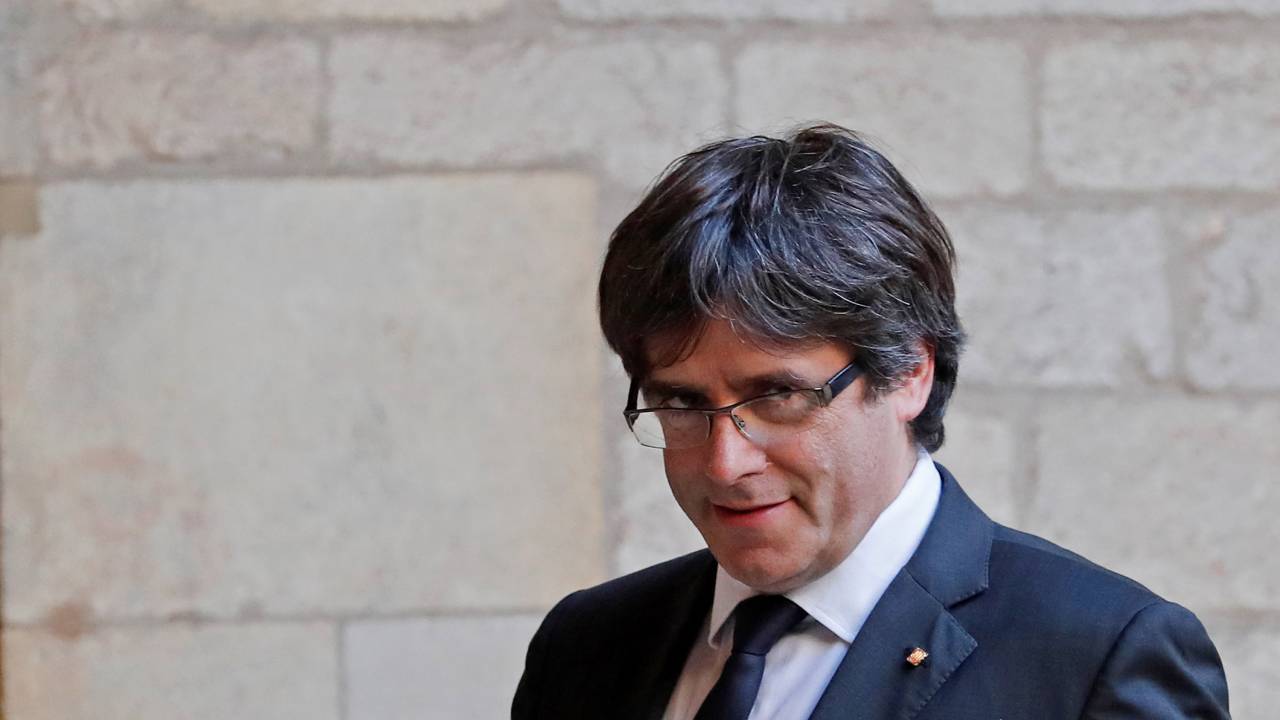 Parlamento da Catalunha declara independência da Espanha