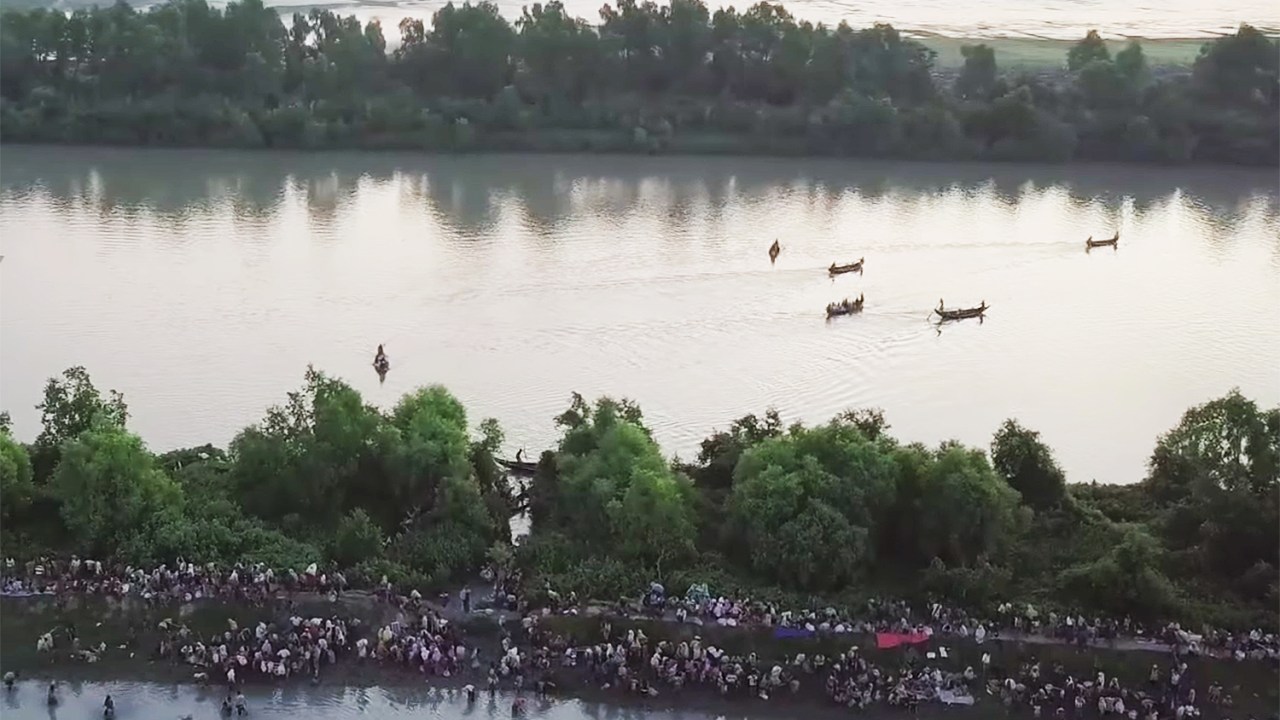 Chegada de 15.000 refugiados rohingyas em Bangladesh