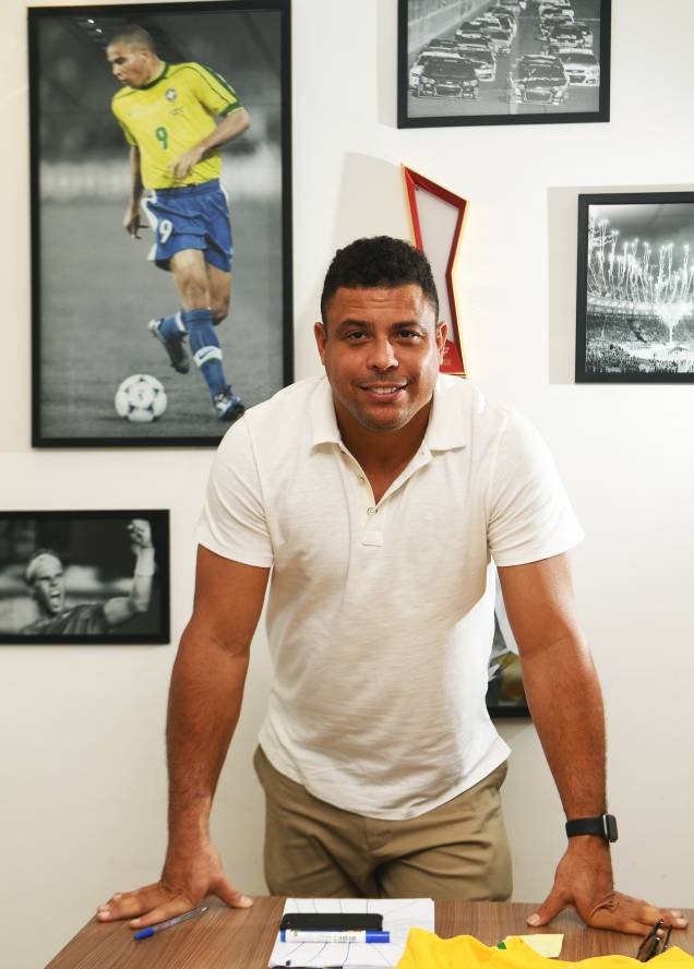 Ronaldo Luís Nazário de Lima, conhecido como Ronaldo Fenômeno em entrevista ao site de VEJA Ronaldo Luís Nazário de Lima, conhecido como Ronaldo Fenômeno em entrevista ao site de VEJA