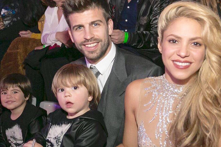 Shakira e Gerard Piqué estão separados, diz site | VEJA