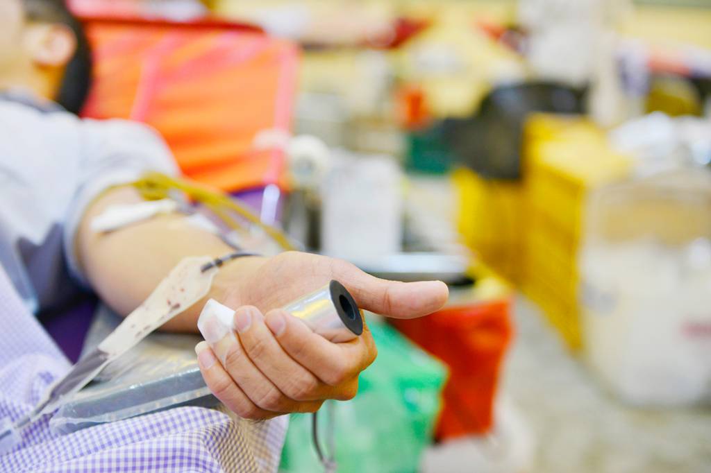 Projeto amplia folgas a trabalhador que doar sangue