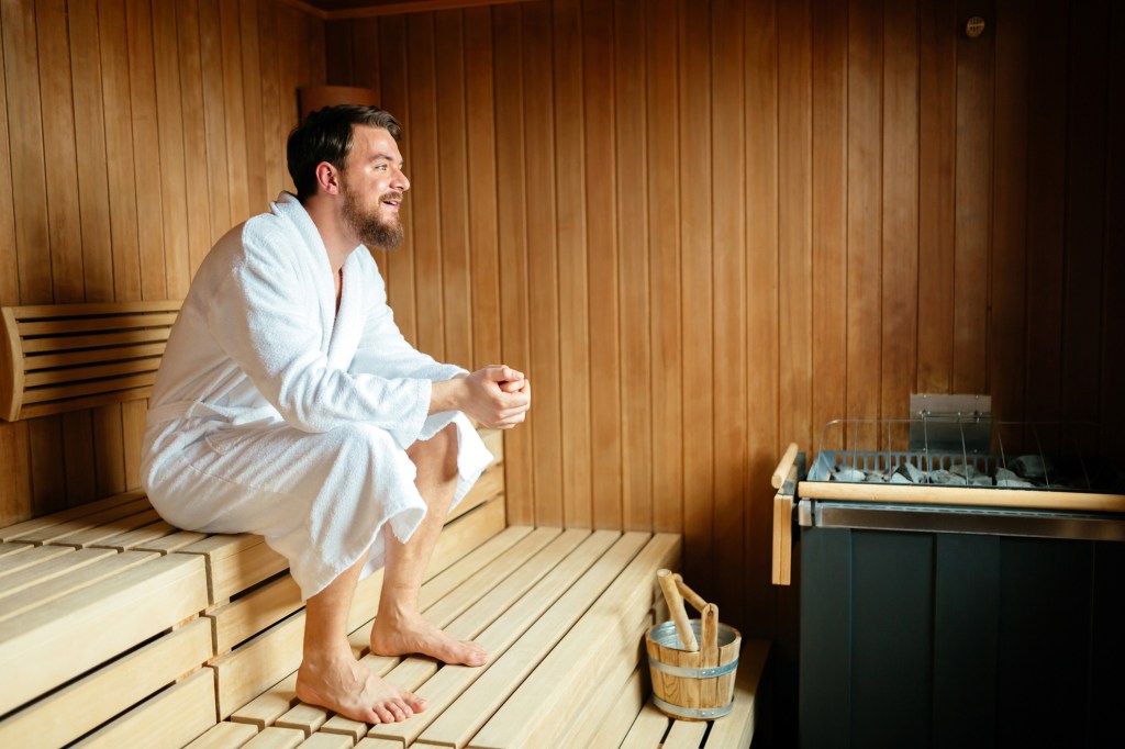 Homem na sauna