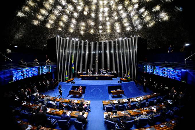 Plenário do Senado – O senador Eunício Oliveira
