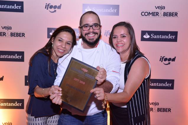 Studio Burger: o endereço dos melhores hambúrgueres da cidade Studio Burger: o endereço dos melhores hambúrgueres da cidade