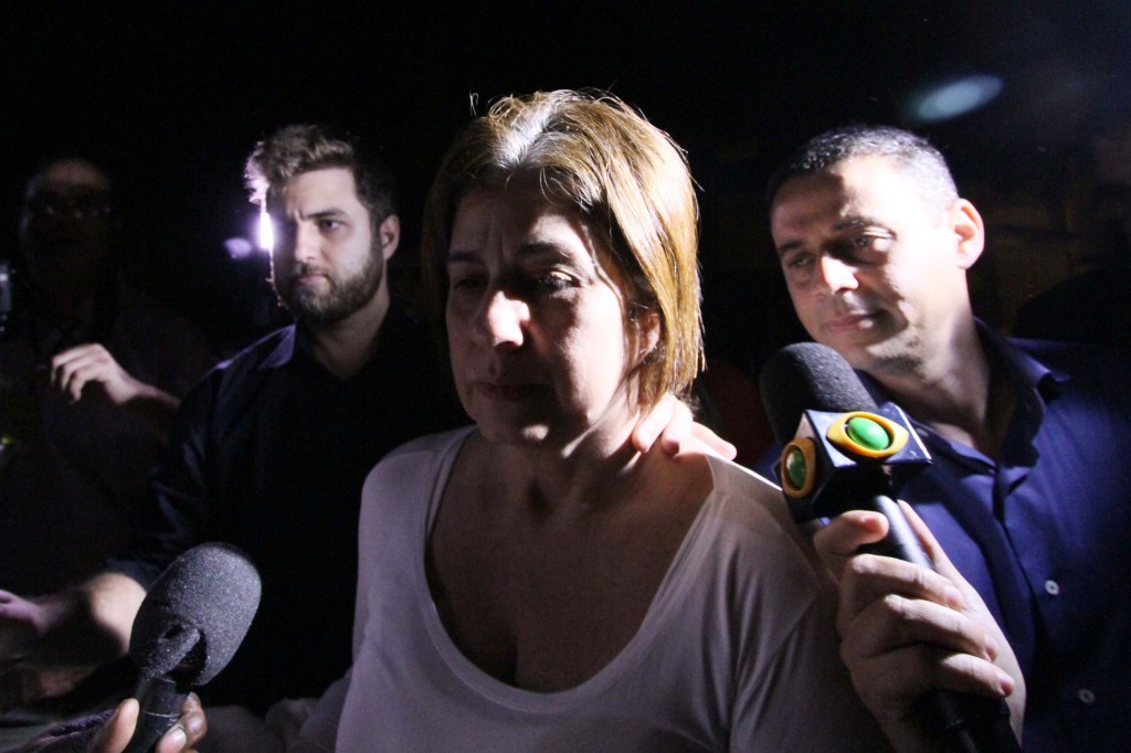A ex-governadora Rosinha Garotinho deixa a cadeia José Frederico Marques, em Benfica, no Rio de Janeiro (RJ)