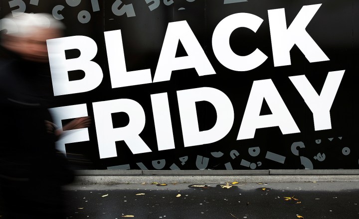 Black Friday: Americanas tem ofertas com até 80% de desconto e 50% de  cashback
