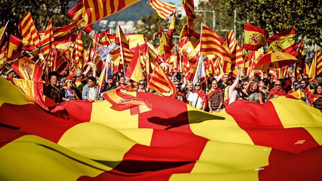 CONTROLE - Manifestação contra o separatismo, em Barcelona