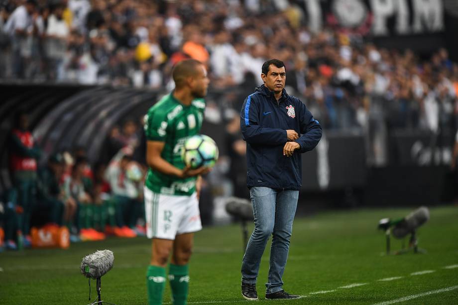 Fábio Carille durante o jogo entre Corinthians e Palmeiras realizado no Arena Corinthians, Zona Leste de São Paulo. O Derby é válido pela 32ª rodada do Brasileirão 2017 - 05/10/2017