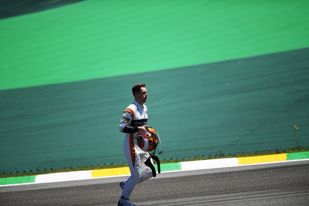 O piloto Stoffel Vandoorne, da Mercedes, durante o Grande Prêmio do Brasil em Interlagos - 12/11/2017