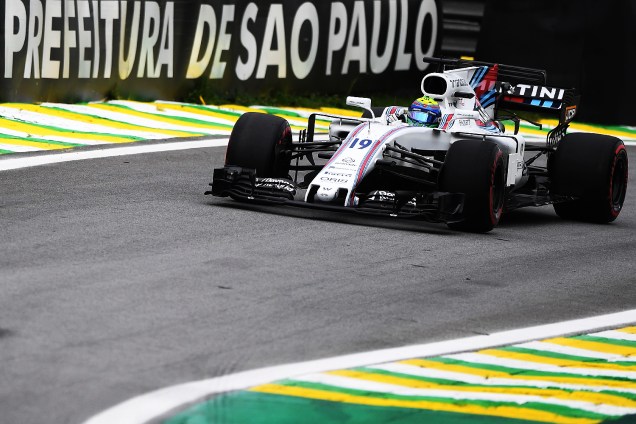 O piloto Felipe Massa, da Williams, durante segundo dia de treino livre para o Grande Prêmio do Brasil, no Autódromo de Interlagos - 11/11/2017