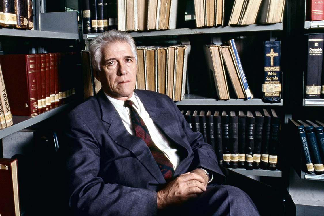 Luiz Alberto de Vianna Moniz Bandeira, escritor e professor universitário de Ciências Políticas e História. 1993