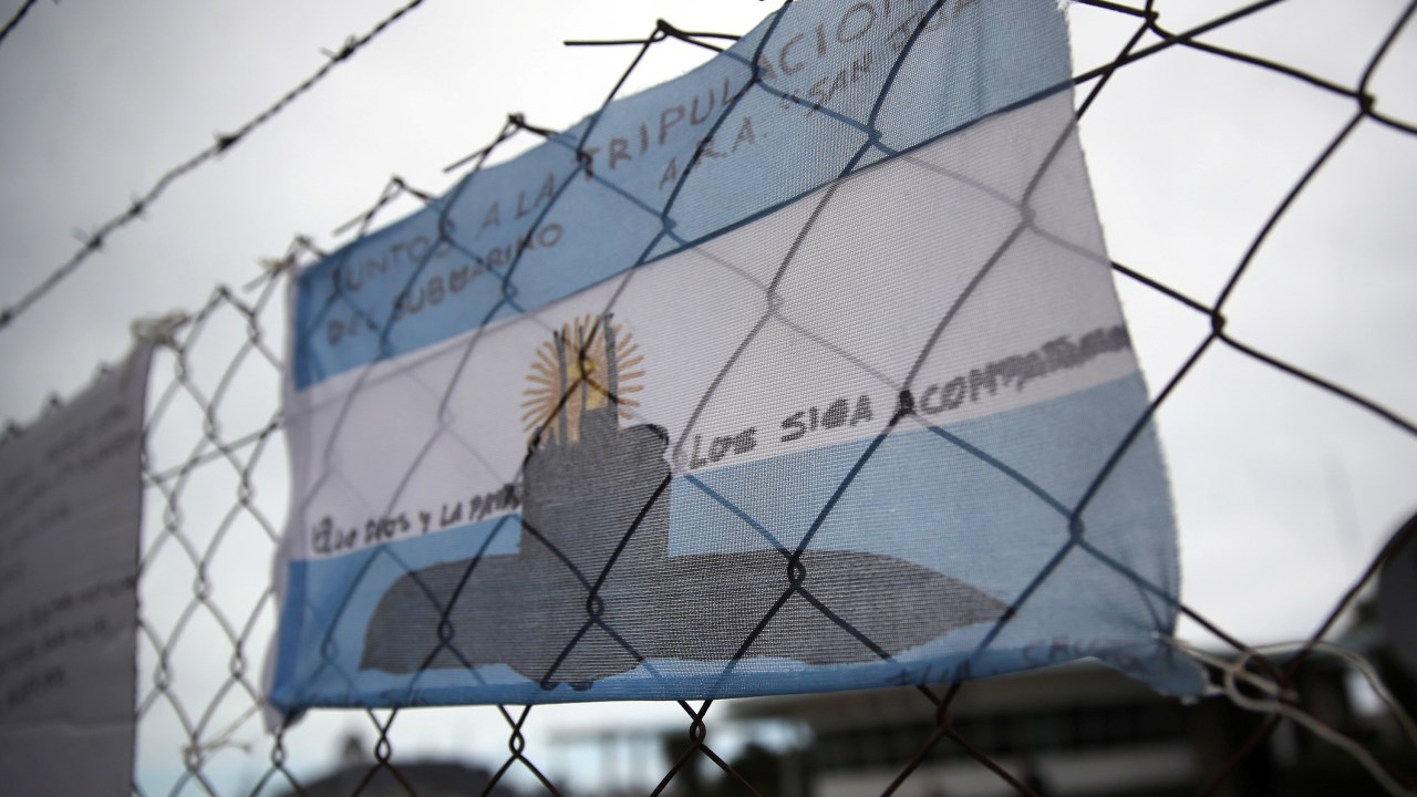 Imagens do dia - Submarino argentino desaparecido