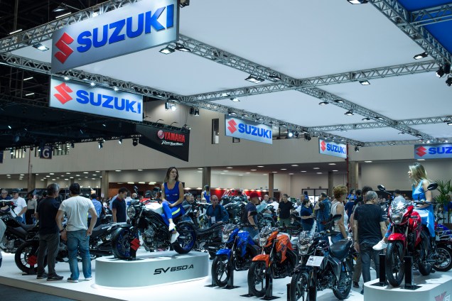 Estande da Suzuki montado