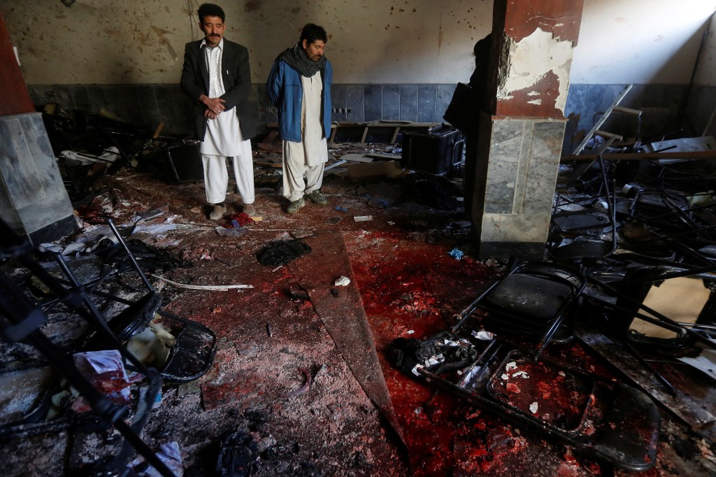 Ataque suicida no Afeganistão