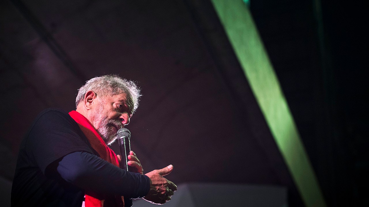 O ex-presidente Lula discursa na Universidade Estadual do Rio de Janeiro (UERJ) - 08/12/2017