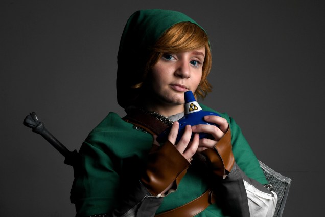 Cosplay do personagem do Link, do jogo Zelda, na CCXP 2017, em São Paulo