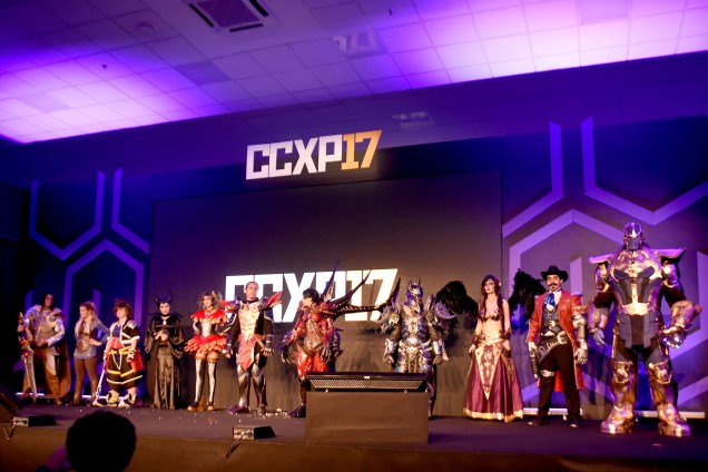 Competidores participam de concurso de cosplay no evento da Comic Con 2016=7
