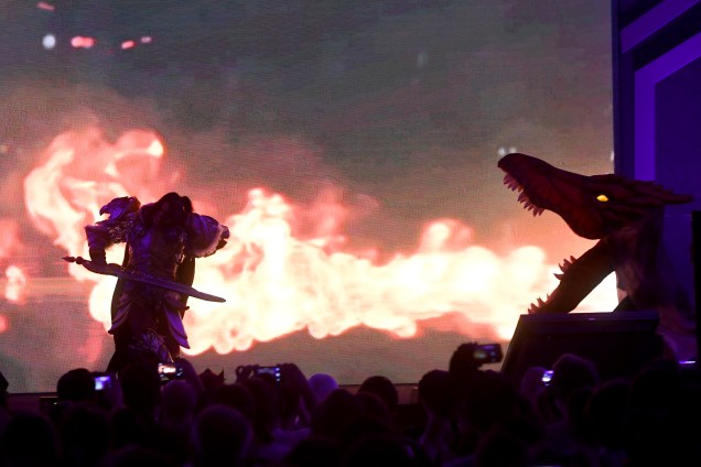 Kaio Pantoja faz cosplay de personagem de World of Warcraft na CCXP17 em São Paulo