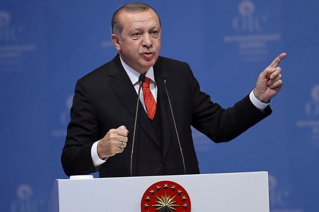 Presidente da Turquia, Recep Tayyip Erdoğan, durante coletiva de imprensa em Istambul, na Tuquia