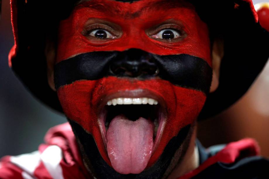 Torcedores do Flamengo chegam para a final da Copa Sul-Americana contra o Independiente, no Maracanãtch. REUTERS/Ricardo Moraes