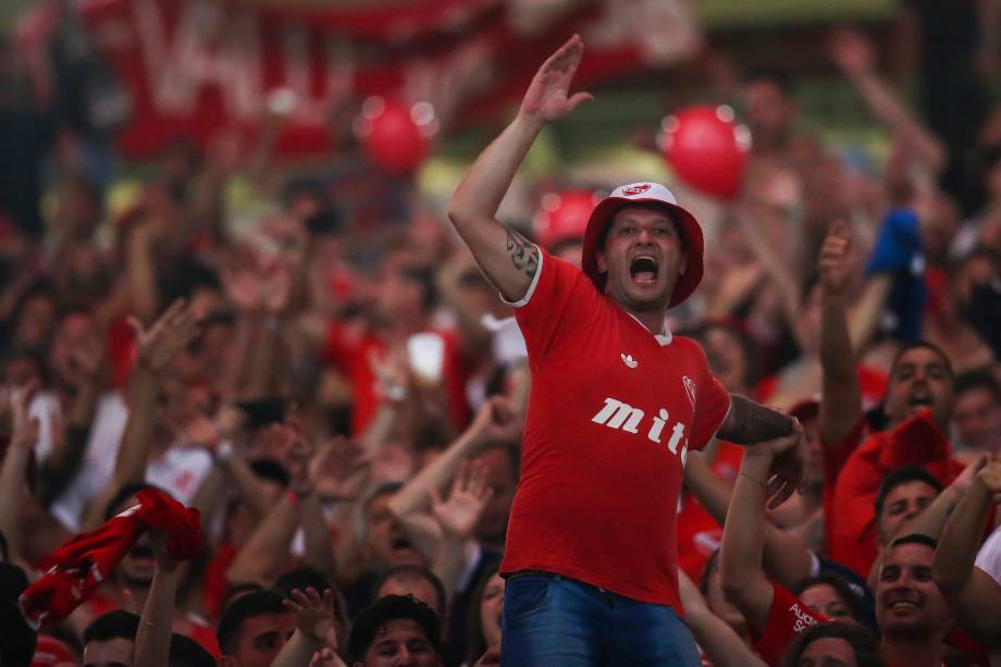 Torcedores do Independiente durante comparecem na final da Copa Sul-Americana, contra o Flamengo, no Maracanã