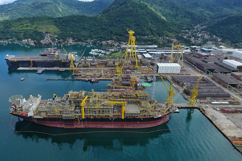 Presidente da Petrobras sai atirando, e a crise continua