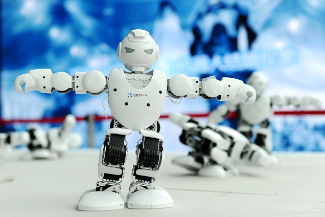 Robôs humanoides, criados pela Ubtech, são apresentados na Conferência Mundial de Inteligência, em Nanjing, na China - 07/12/2017