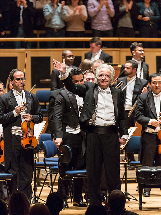 Filarmônica Bachiana - O maestro João Carlos Martins Filarmônica Bachiana - O maestro João Carlos Martins