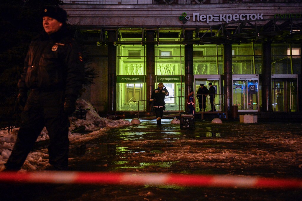 Explosão em supermercado em São Petesburgo