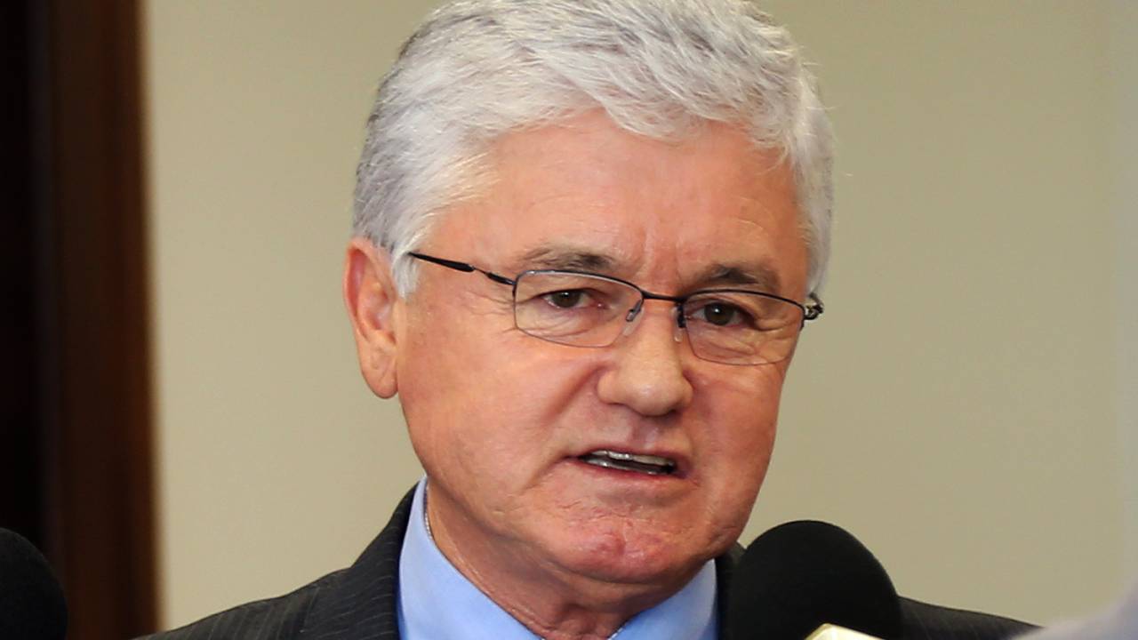 O chefe da Casa Civil aqui do PR, Valdir Rossoni