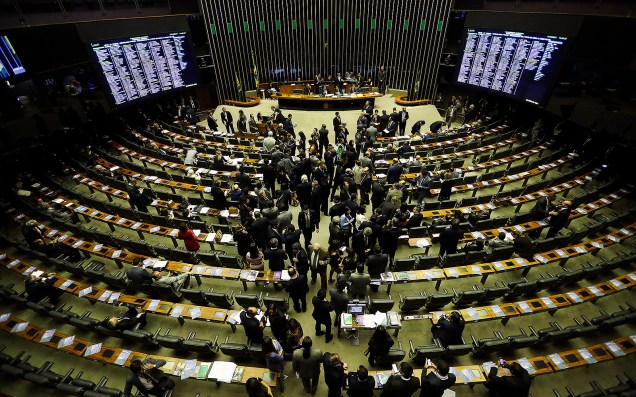 Sessão do Congresso Nacional para análise e votação de cinco vetos presidenciais que trancam a pauta, em Brasília - 13/12/2017