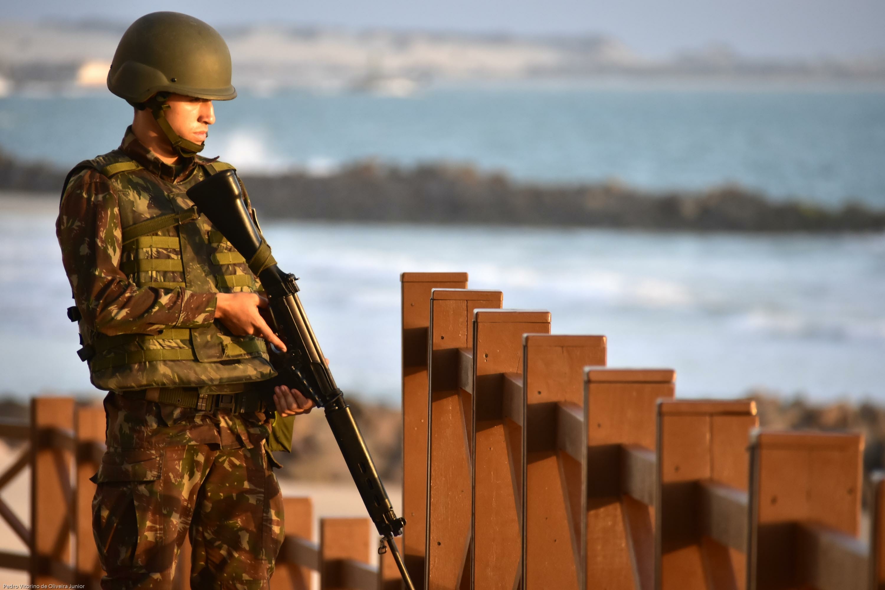 Exército patrulha as ruas de Natal (RN)