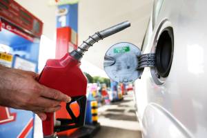 Combustível – Gasolina – Posto – Economia