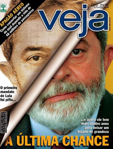 Lula estampa a capa de VEJA em novembro de 2006, ano em que driblou o escândalo do Mensalão, esquema de compra de apoio político, e se reelegeu. Em meio ao caos, o PT perdeu seu homem-forte, o ministro da Casa Civil, José Dirceu, substituído pela então ministra de Minas e Energias, Dilma Rousseff, após ser apontado como coordenador das operações.