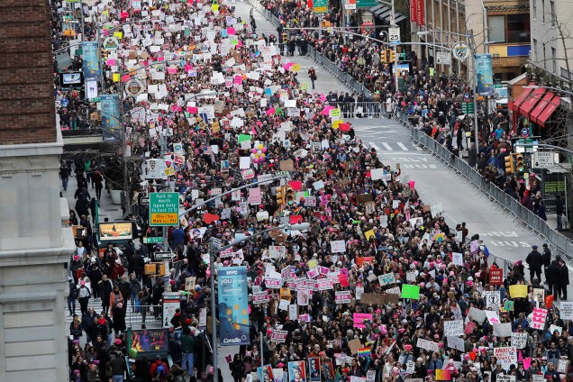 Marcha das Mulheres reúne multidão em Manhattan, no estado americano de Nova York - 20/01/2018