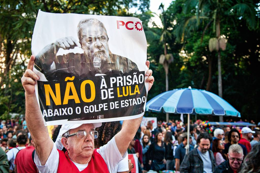 Manifestantes Pró-Lula