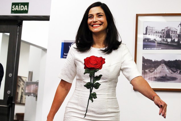 Ex-apresentadora de TV Valéria Monteiro se filia ao PMN para concorrer à Presidência nas eleições de 2018. O evento reuniu representantes do partido na Câmara de São Paulo - 12/01/2018