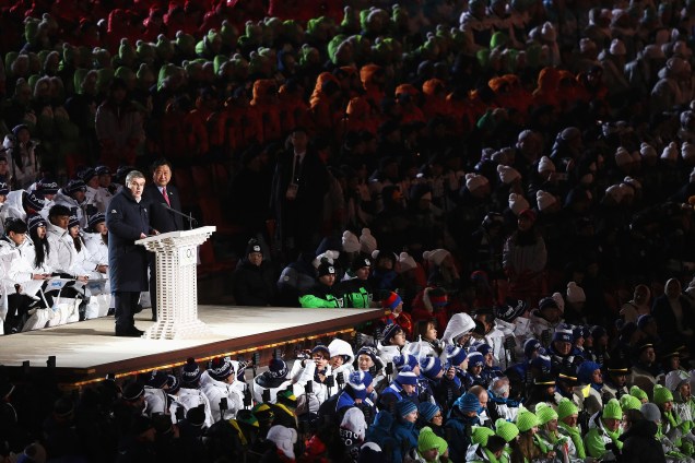 O presidente do COI, Thomas Bach, discursa durante a cerimônia de abertura dos Jogos Olímpicos de Inverno PyeongChang 2018 no Estádio Olímpico de PyeongChang - 09/02/2018