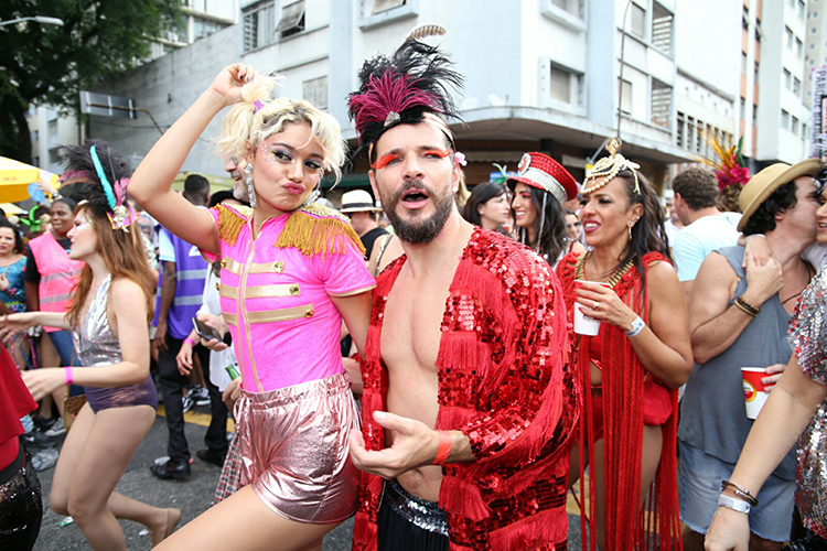 Bruno Gagliasso participa de bloco Acadêmicos do Baixo Augusta, em São Paulo (SP), durante o pré-Carnaval paulistano - 04/02/2018