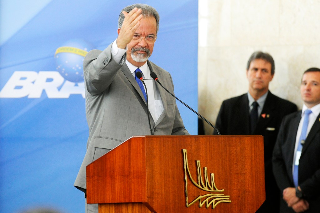 Raul Jungmann toma posse como ministro da Segurança Pública, durante cerimônia realizada em Brasília (DF) - 27/02/2018