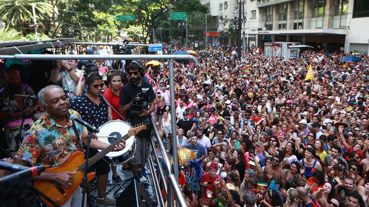 Desfile do bloco Forrozin em São Paulo