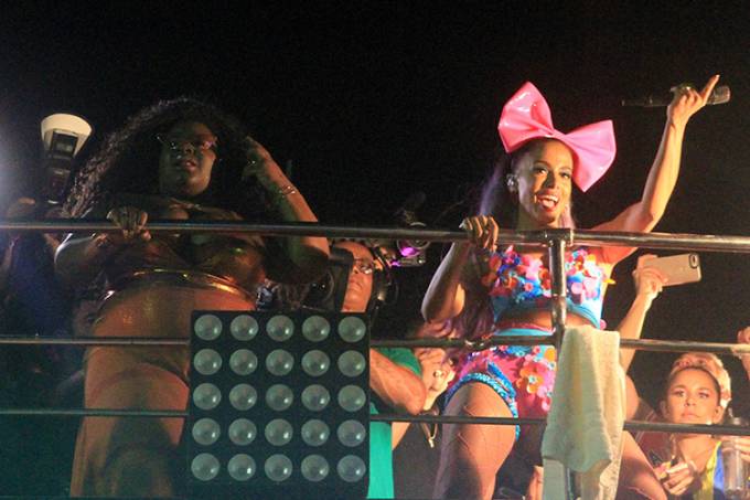 Trio elétrico da Anitta no carnaval de Salvador
