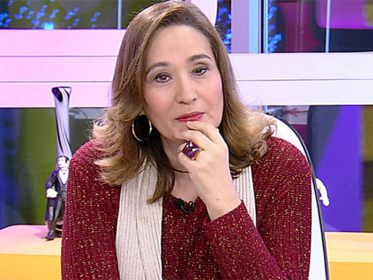 Sonia Abrão é condenada e se retrata no ar. Veja v... | VEJA