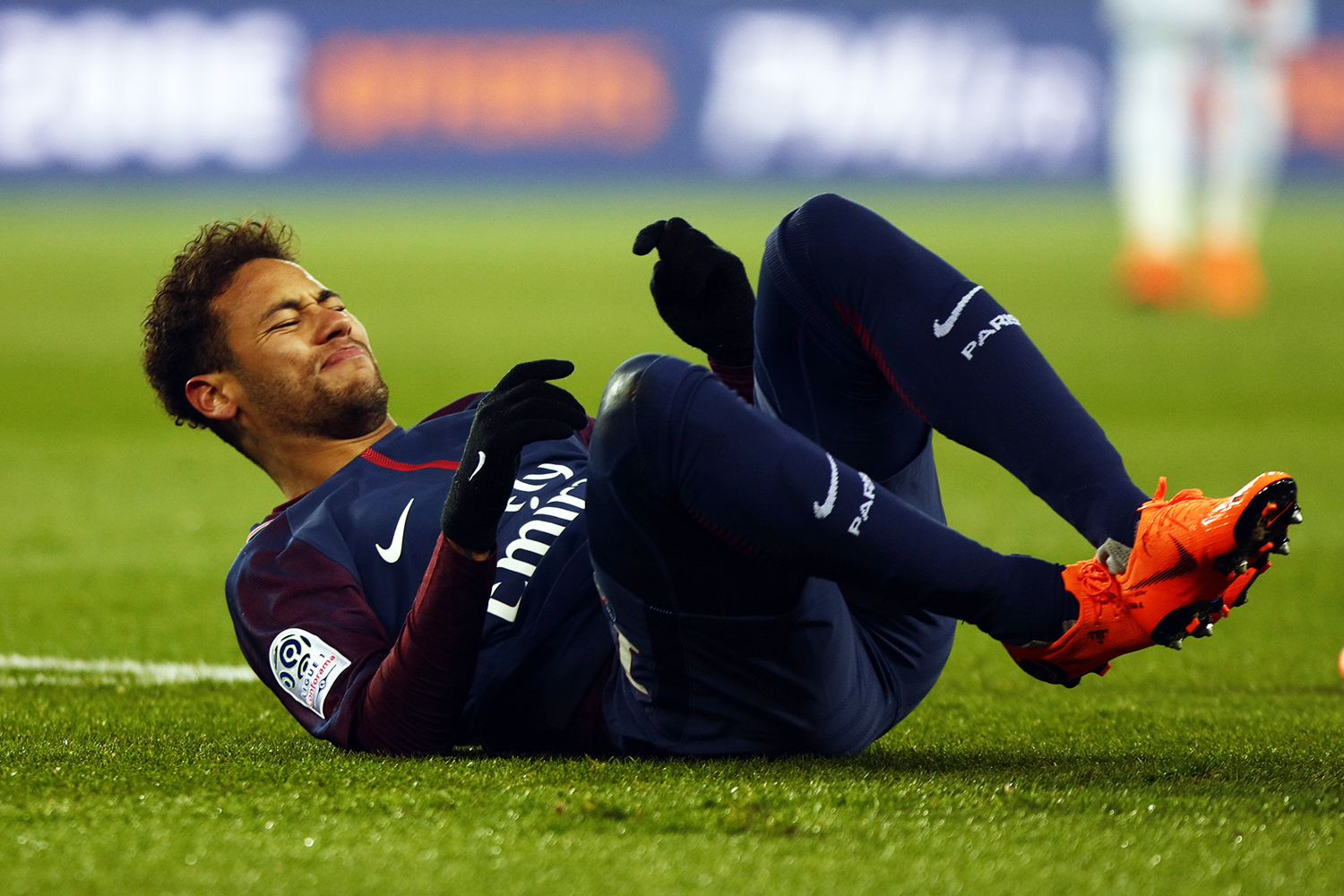O que o técnico do Paris Saint-germain falou para Neymar?
