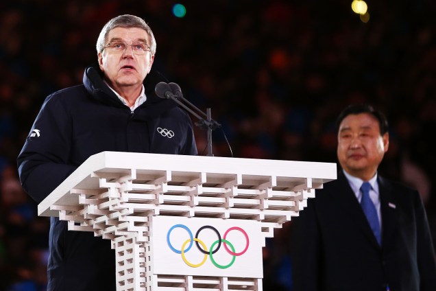 Thomas Bach, presidente do COI (Comitê Olímpico Internacional), realiza discurso durante a cerimônia de encerramento dos Jogos Olímpicos de Inverno, em Pyeongchang, na Coreia do Sul - 25/02/2018