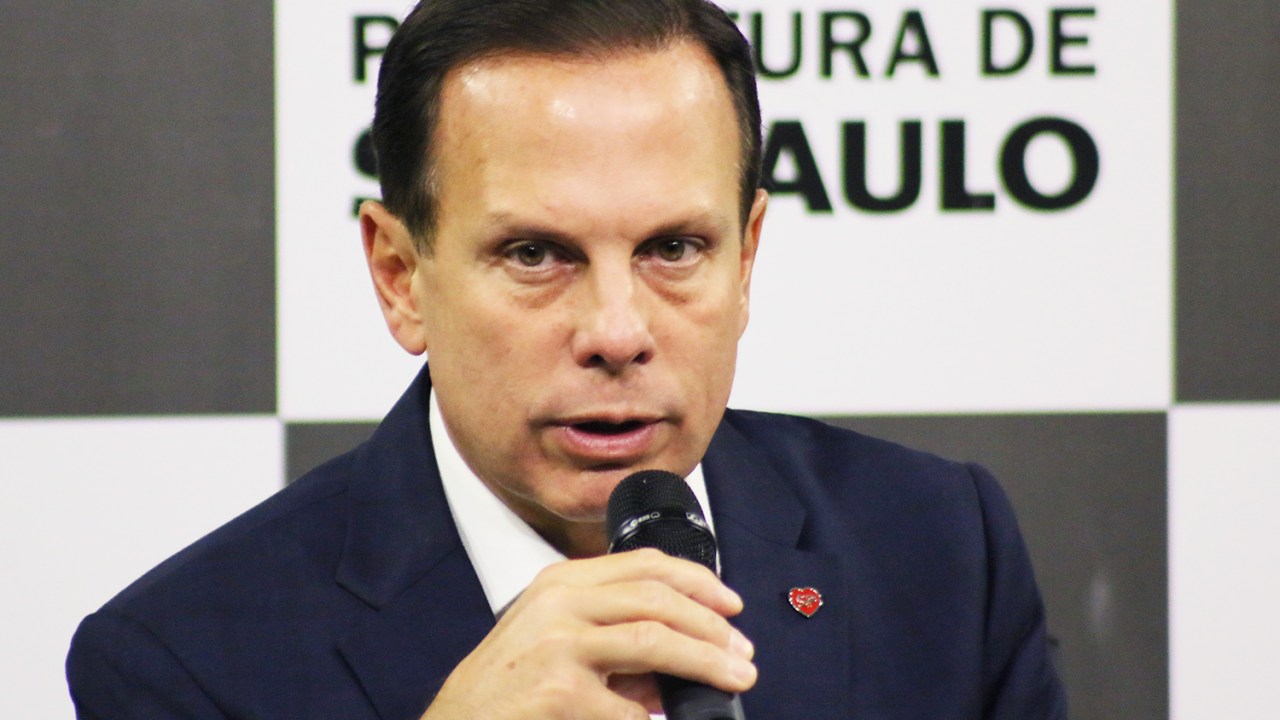 O prefeito de São Paulo, João Doria, anuncia a retomada da Operação Delegada, durante coletiva na sede da Prefeitura - 12/03/2018