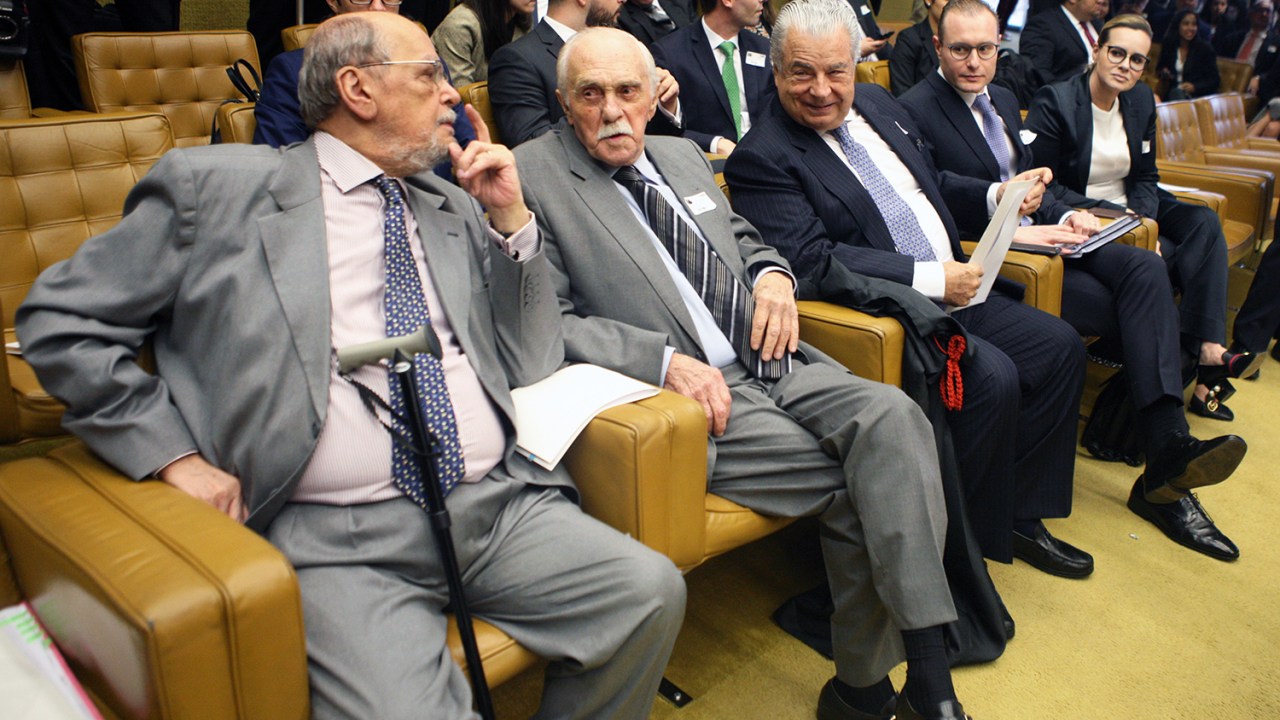 Advogados do ex-presidente Lula durante sessão do STF, que julga habeas corpus preventivo do petista - 22/03/2018