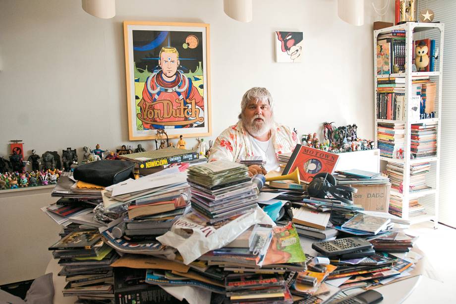 Carlos Eduardo Miranda, produtor musical, em seu apartamento - 05/01/2009 Carlos Eduardo Miranda, produtor musical, em seu apartamento - 05/01/2009