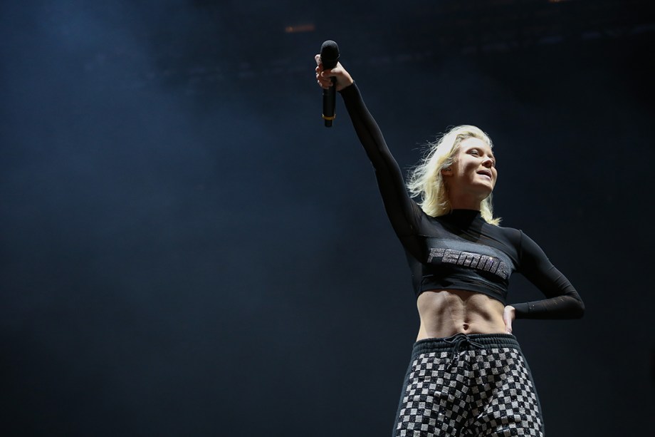 Show da cantora Zara Larsson, no primeiro dia do Lollapalooza 2018, em São Paulo - 23/03/2018