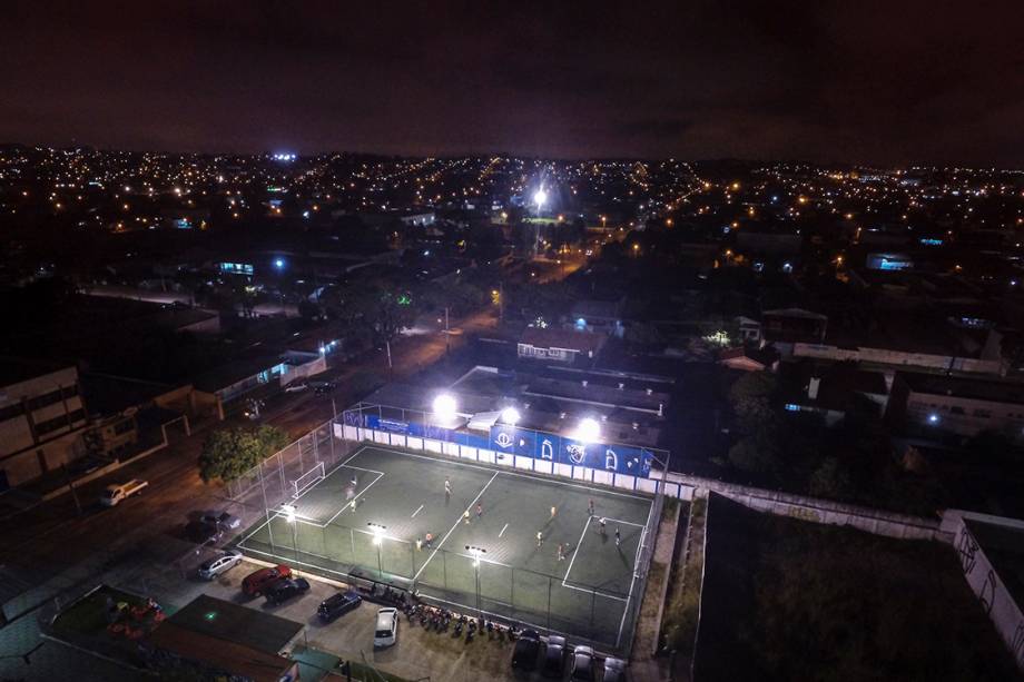 Quadra de futebol no bairro do Boqueirão em Curitiba